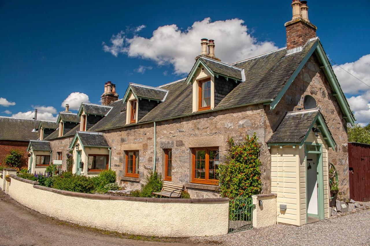 Rosemount Bothy - Highland Cottage Garve Exterior photo